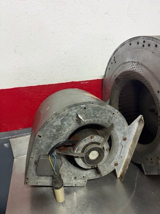 Motor turbina pequeño en buen estado