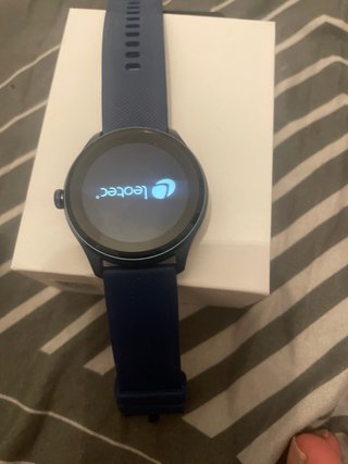 Reloj inteligente azul nuevo mas cargador