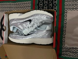 Nike P6000