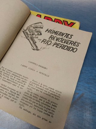 dos novelas COLECCION MAC LARRY con el Nº 1