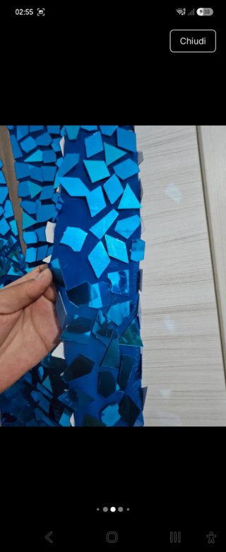 Abito lungo specchiato blu da tagliare
