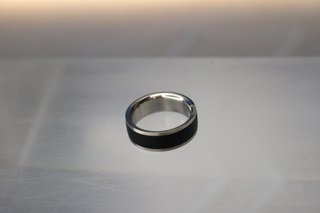 Anillo, alianza de acero plateado y negro. 99 Inox. 17'1 mm, talla 14.