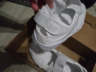 Nike Air Rift Talla 40 Blancas