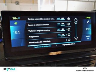 Peugeot 3008  225 e-EAT8 Allure Pack