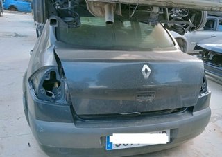 Renault s122326114 centralita megane ii 1.5 235015