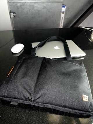 MacBook Air 13 (2017)