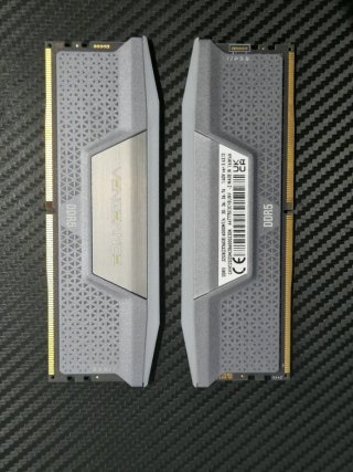 Corsair Vengeance RGB DDR5 32GB 6000MHz