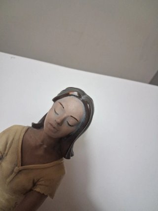 Figura Lladró Sentada