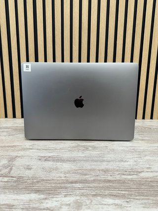 MacBook Pro 16" 2019 i9 16GB 500GB
