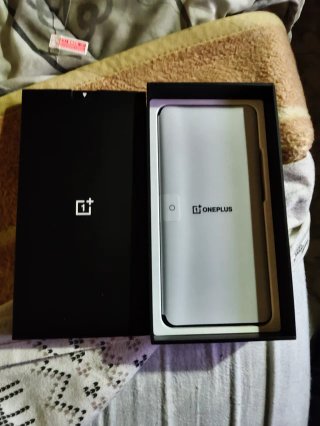 OnePlus Nord CE5 5G (8GB/128GB) + Cargador + Funda