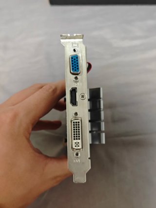 Tarjeta Gráfica NVIDIA G210