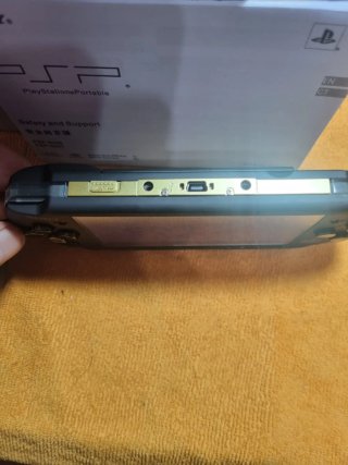 PSP 3004 Edizione Limitata Monster Hunter