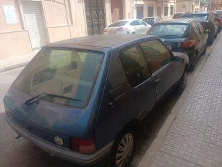 Peugeot 205 1992