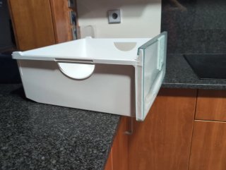 Cajones y estantes congelador Liebherr