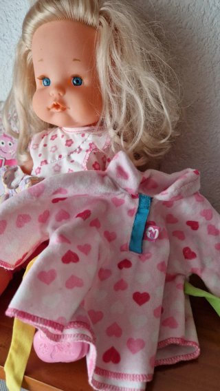 Muñeca Nenuco con ropa