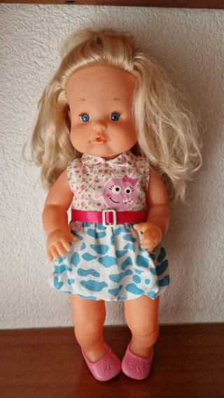 Muñeca Nenuco con ropa