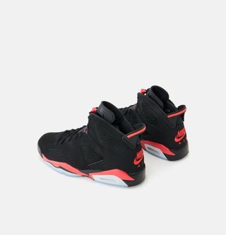 Zapatillas Jordan Negras y Rojas Originales