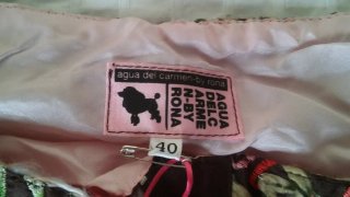 NUEVA. Falda midi bordada Agua del Carmen