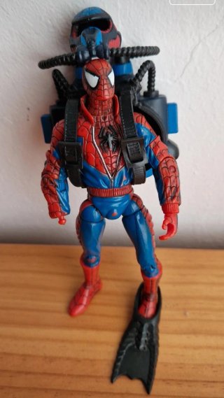 Muñeco Spiderman + otro de regalo