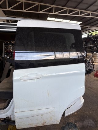 PUERTA LATERAL CORREDERA IZQUIERDA Ford Transit Courier (C4A)(2013->)