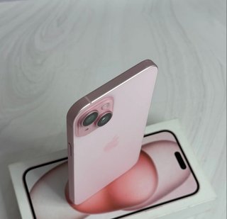 iPhone 15 Plus