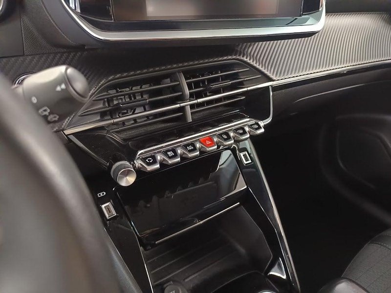 Peugeot 208 2023, foto 16