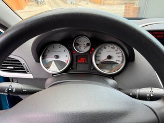 Peugeot 207 2006 3P 1.4i 88CV X-Line...88.000km!!!