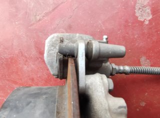 Mangueta, disco y pinza freno Renault Twizy