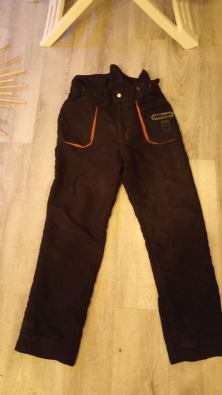 Pantalón anticorte Oregon Talla L con tirantes