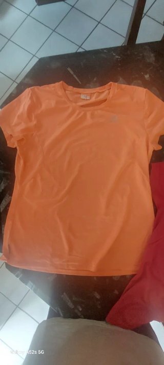 Magliette donna arancione e rossa