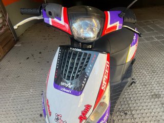 Piaggio Zip 100cc Scooter