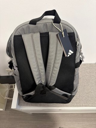 Mochila Adidas Gris y Rosa Nueva