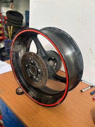 Llanta Trasera Suzuki GSXR 1000 2011