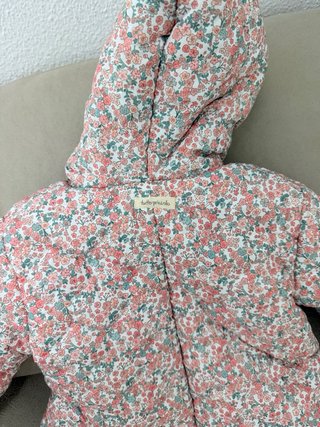 Buzo acolchado bebé flores Tutto Piccolo