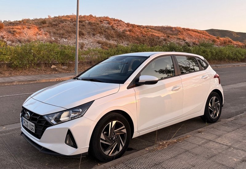 Hyundai i20 2023 - foto 1