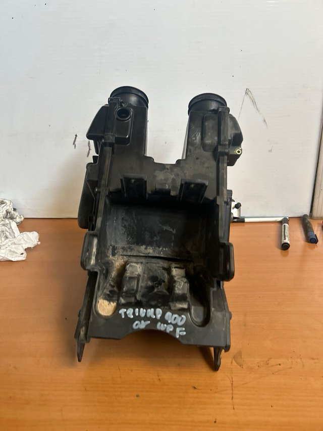 Caja Filtro Aire Triumph Bonneville 2008