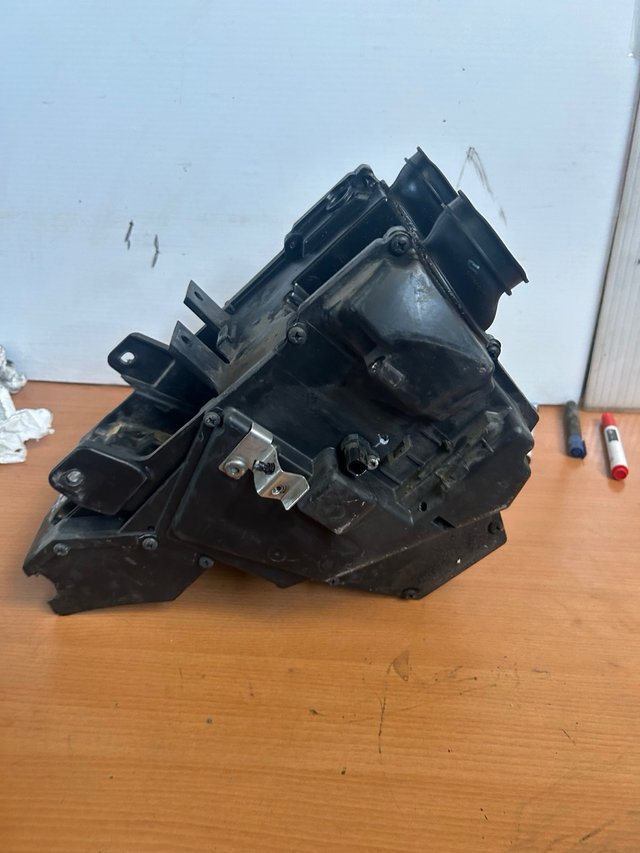 Caja Filtro Aire Triumph Bonneville 2008