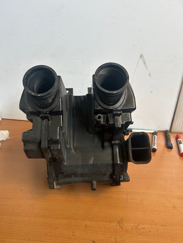 Caja Filtro Aire Triumph Bonneville 2008