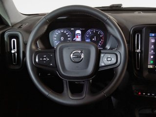 Volvo XC40 T2 Essential Auto 95 kW (129 CV)