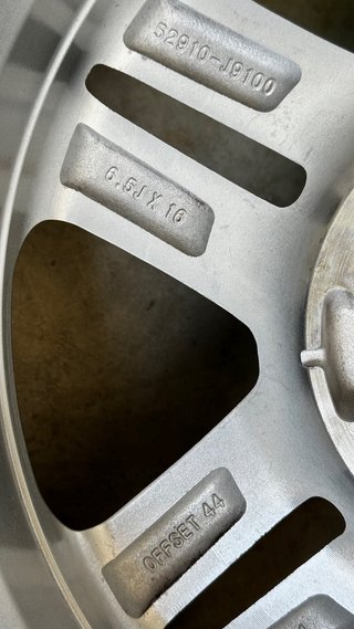 Llantas 16” Hyundai Kona 5x114