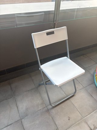 Silla plegable IKEA GUNDE blanca