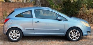 Opel Corsa Pegatina C