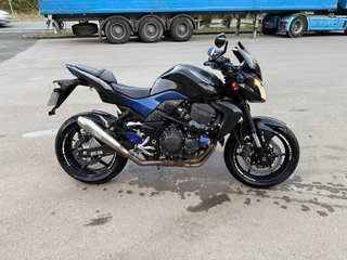 Kawasaki Z750 Negra/Azul