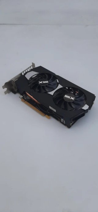 Tarjeta Gráfica Radeon 2GB GDDR5