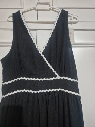 2 Vestidos de encaje sin estrenar