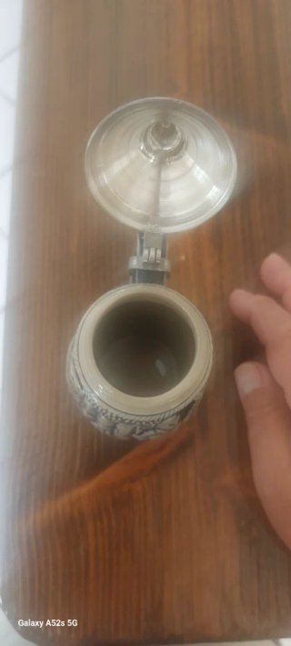 Boccale da collezione in ceramica