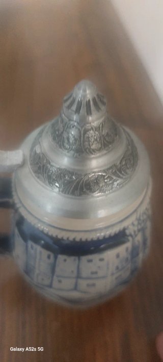 Boccale da collezione in ceramica