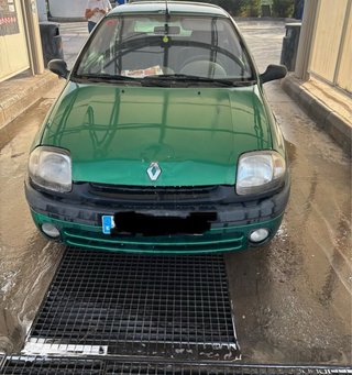 Renault Clio 2000