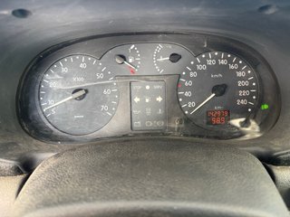 Renault Clio 2000