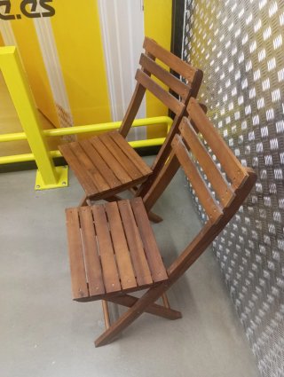 Sillas de terraza de madera